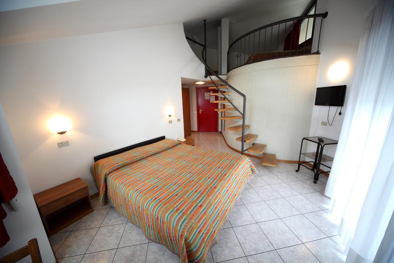 Hotel Italia Aprica Eksteriør bilde
